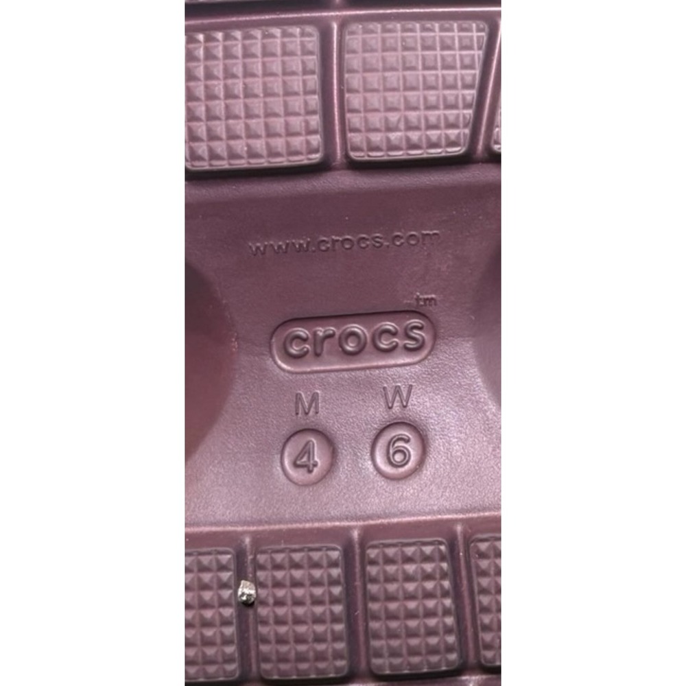 Crocs Classic Mammoth Luxe Radiant Clogs Burgundy Plum Faux Fur Platform Women 6 - Picture 9 of 9